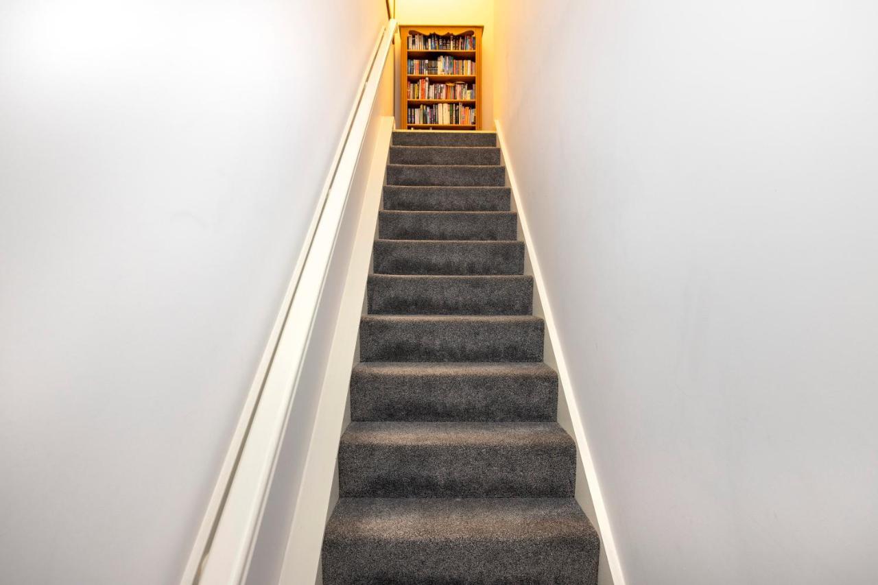 Joivy Modern Flat With Free Parking * EDI